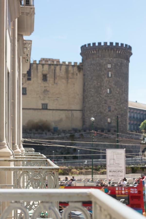 Dioniso'S Luxury Apartments Municipio Napels Buitenkant foto