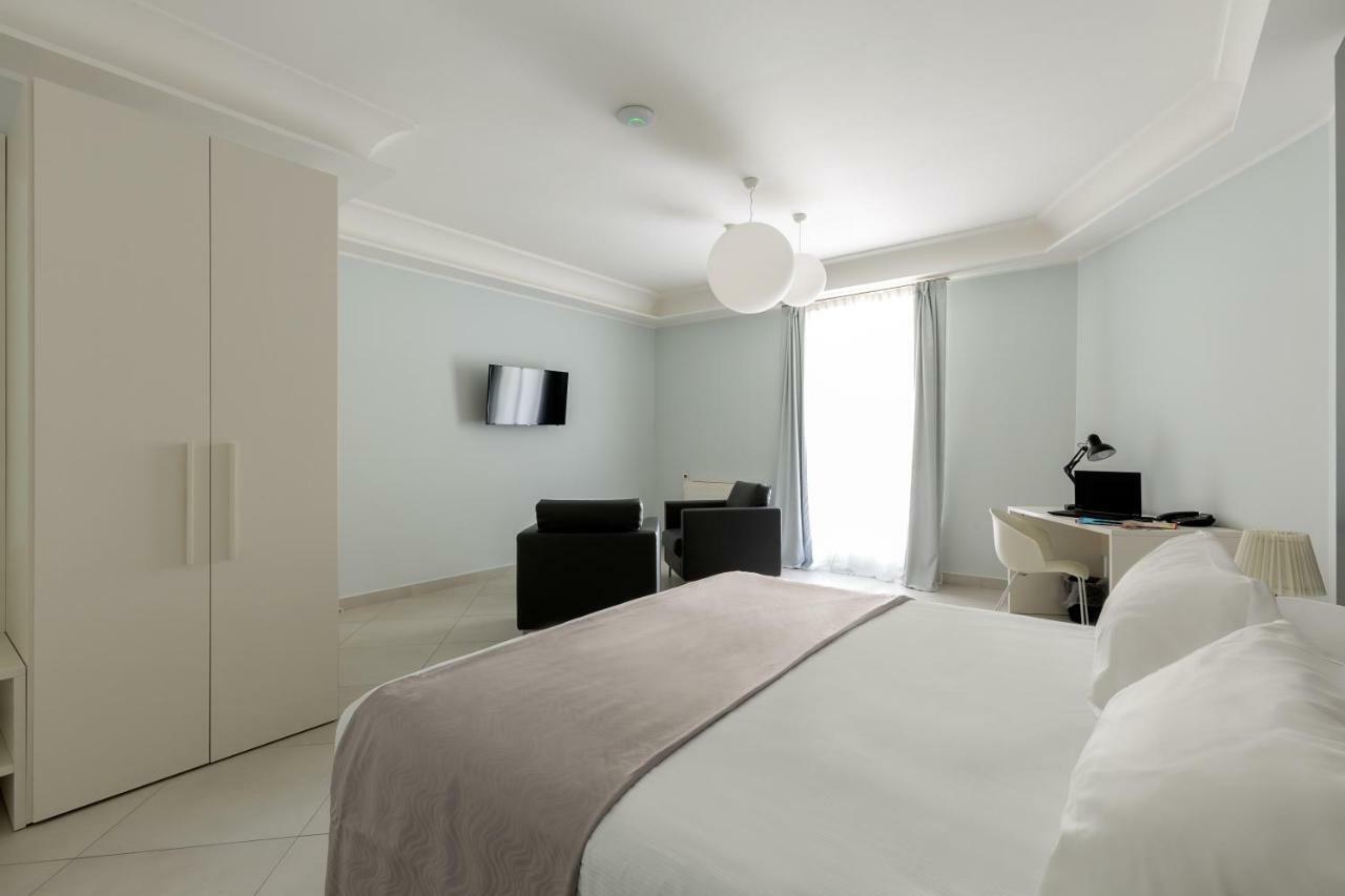 Dioniso'S Luxury Apartments Municipio Napels Buitenkant foto
