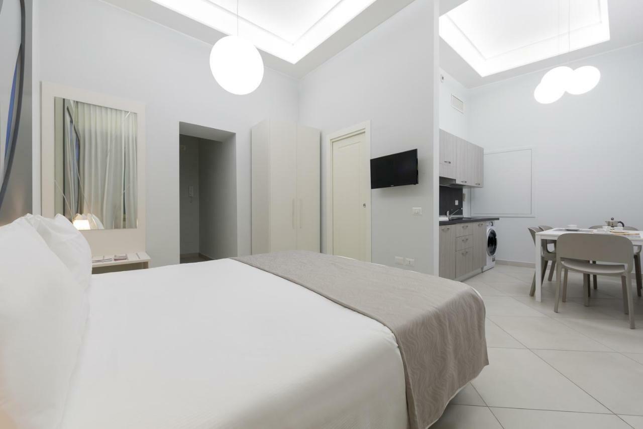 Dioniso'S Luxury Apartments Municipio Napels Buitenkant foto